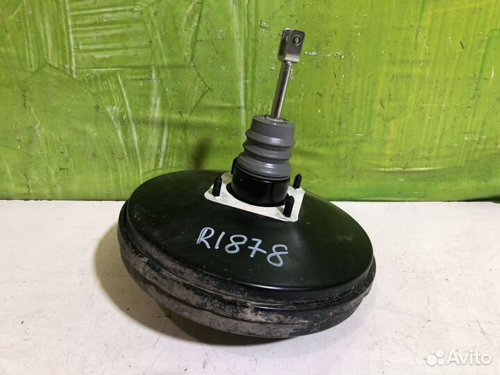 Вакуумный усилитель тормозов Renault 472106085R