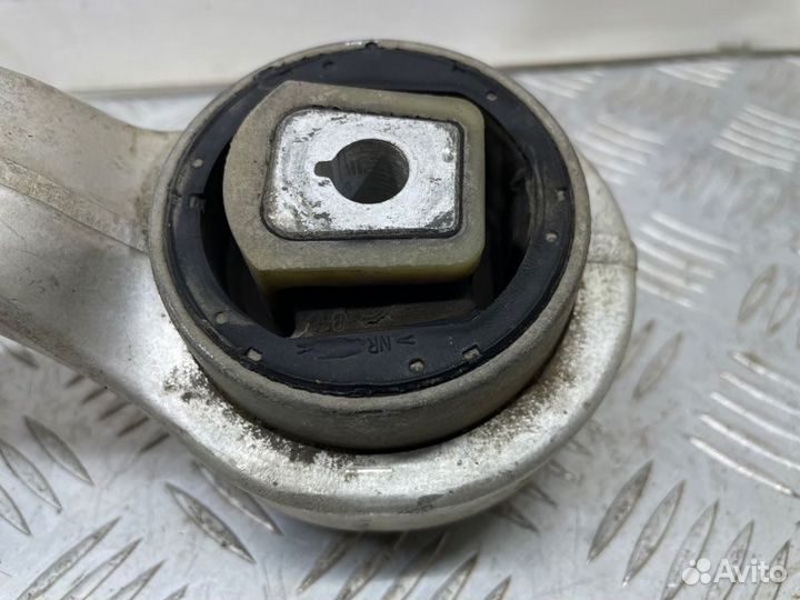 Рычаг подвески нижний передний левый Audi A8 седан