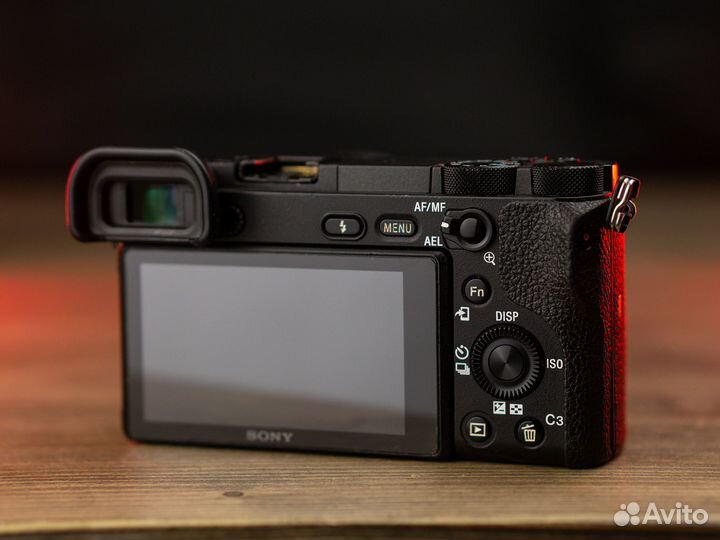 Sony Alpha a6500 + Sony 16-50 OSS