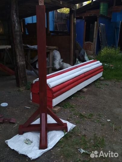 Препятствия для конного спорта.Стойки и жерди