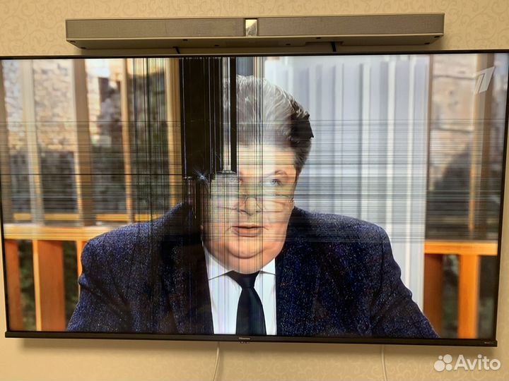 Телевизор hHsense 55