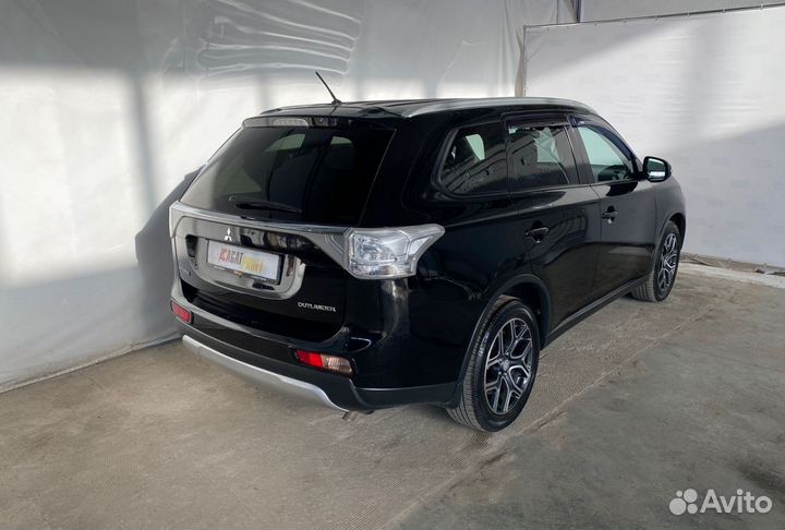 Mitsubishi Outlander 2.4 CVT, 2014, 81 002 км