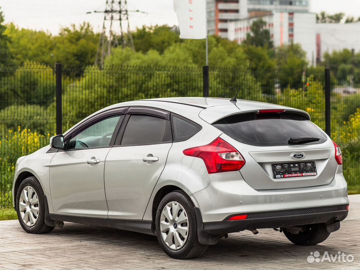 Ford Focus 1.6 МТ, 2011, 321 606 км