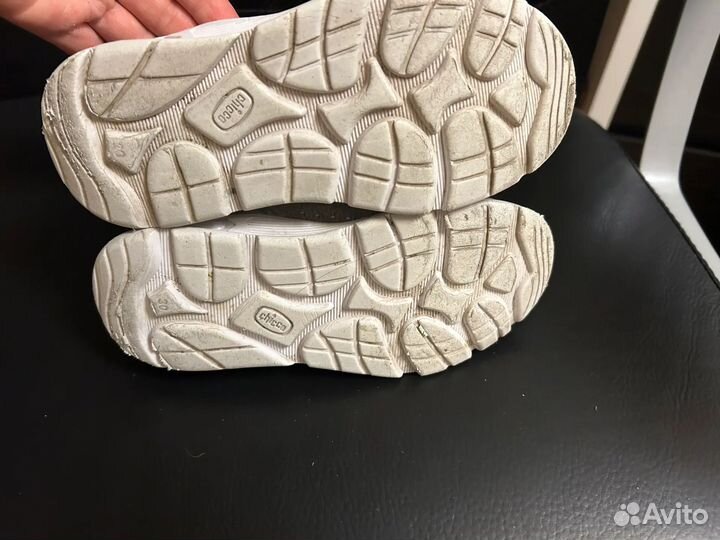 Кроссовки Chicco 30 р