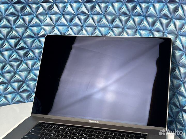 MacBook Pro 16 2019 i9, 16Gb, 1Tb Space Gray