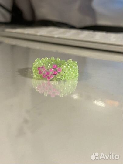 Кольцо из бисера