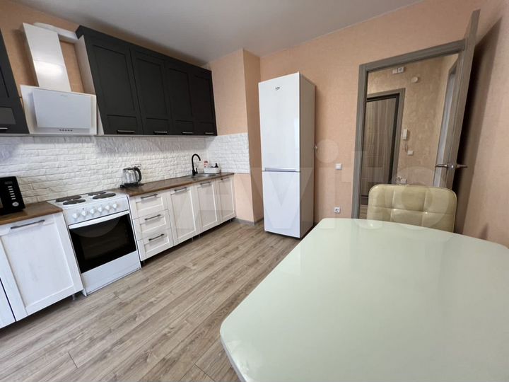 1-к. квартира, 43 м², 16/25 эт.