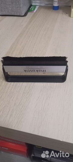 Антистатическая карбоновая щетка для винила