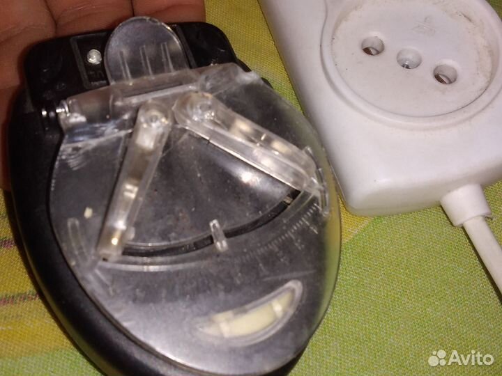 Универсальное зарядное устройство лягушка