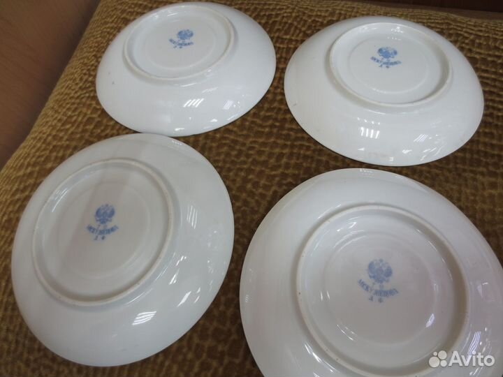 Фарфоровый сервиз М.С. Кузнецова