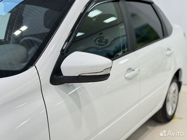 LADA Granta 1.6 МТ, 2022, 44 000 км
