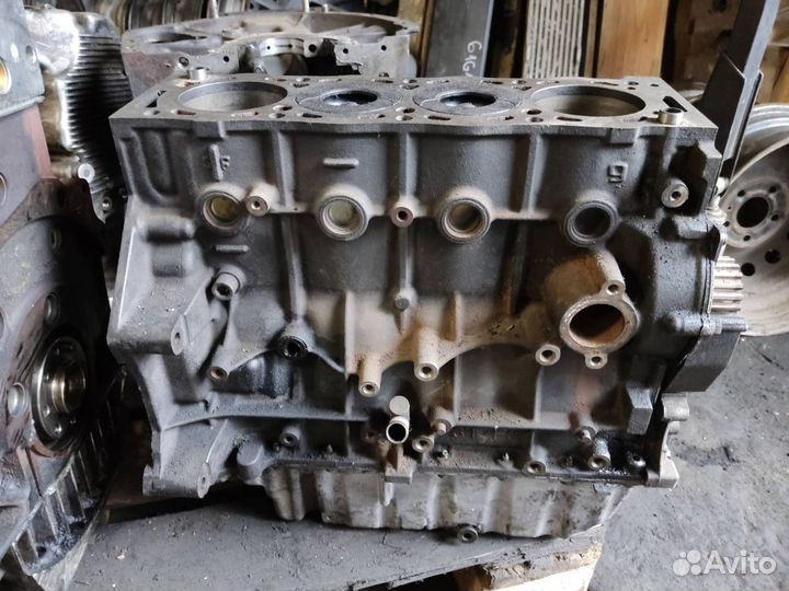 Блок двигателя в сборе RHK 2.0HDI Скудо, Джампи