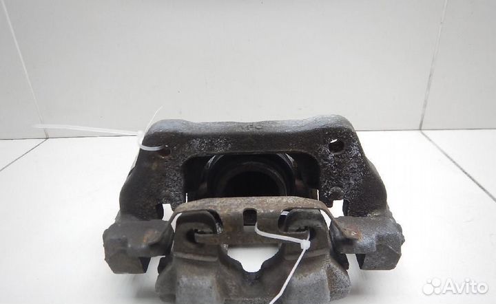 Суппорт тормозной передний левый BMW 1-Series (F20