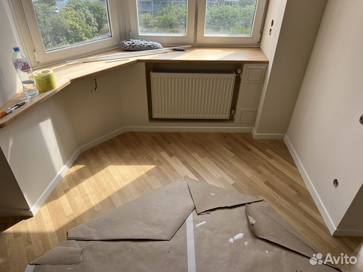 Установка напольных плинтусов, молдингов