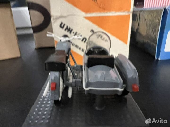 Мотоцикл иж Юпитер 2К модель 1/24