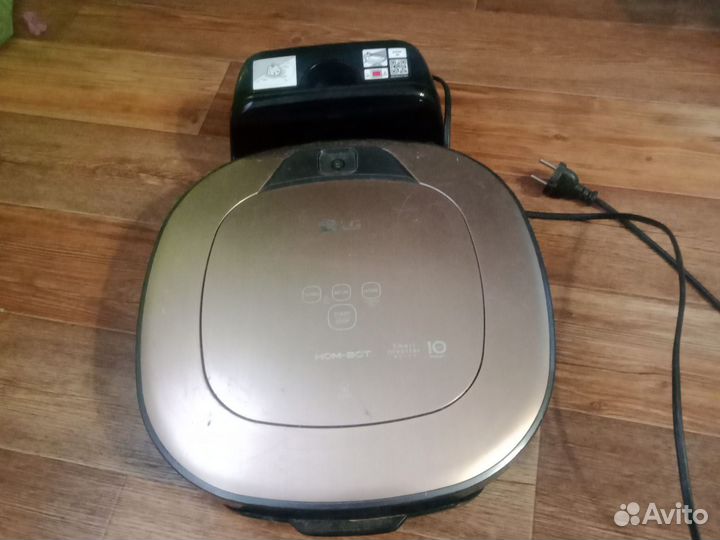 Робот пылесос моющий LG