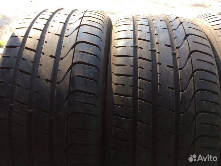 Pirelli P Zero Rosso 255/35 R20