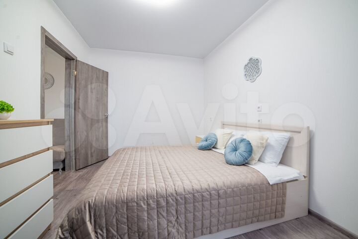 1-к. квартира, 42 м², 15/18 эт.