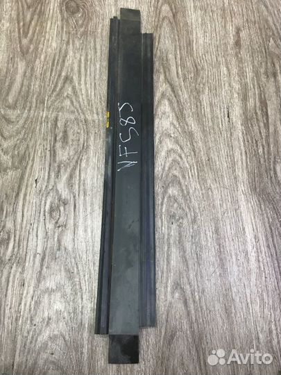 Накладка радиатора Opel Astra J A17DTC 2012