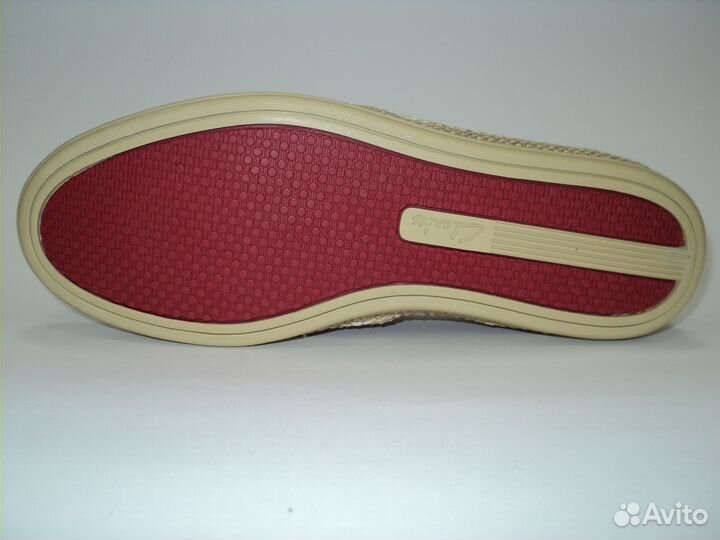 Продаю полуботинки Clarks модель Mask Step