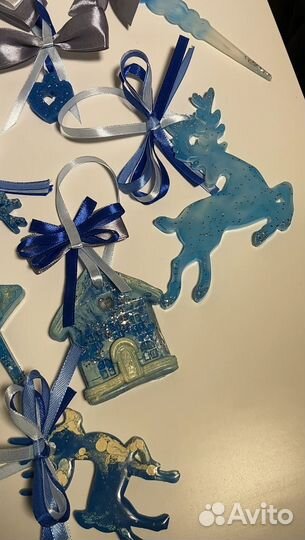 Елочные игрушки из эпоксидной смолы