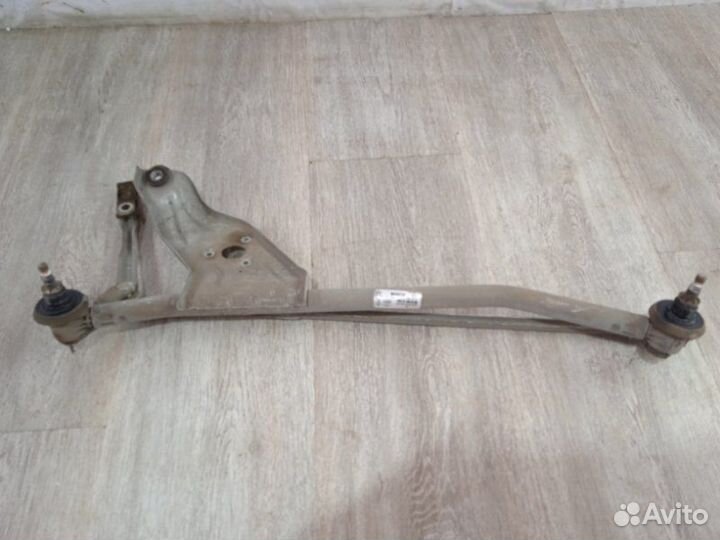 Трапеция стеклоочистителей передняя Renault Logan