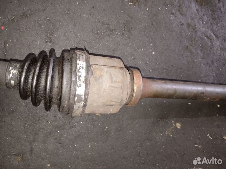 Привод передний правый с ABS 3.0DCI master,Movano