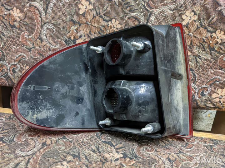 Фонарь задний правый газ волга