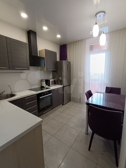 2-к. квартира, 55 м², 17/19 эт.