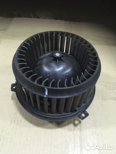 Chevrolet Aveo т300 мотор отопителя салона