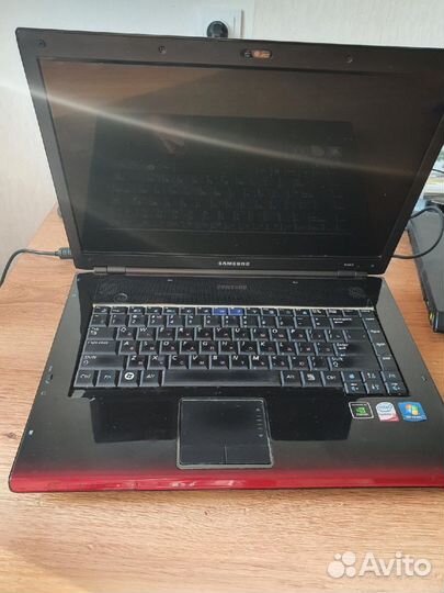 Ноутбук Samsung r560