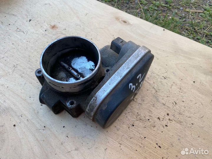 Дроссельная заслонка Volkswagen Touareg