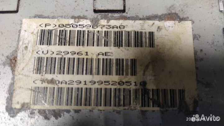 Усилитель аудиосистемы WK Gr.Cherokee 05-10