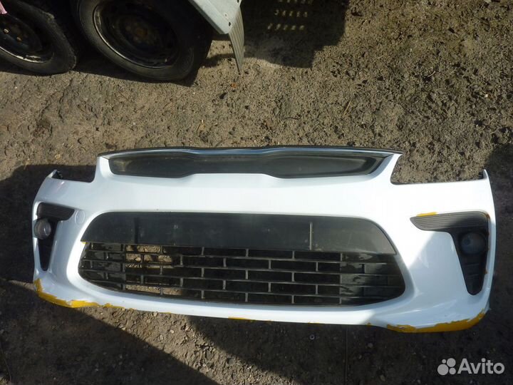 Бампер в сборе передний Kia Rio 4 Дорестайлинг