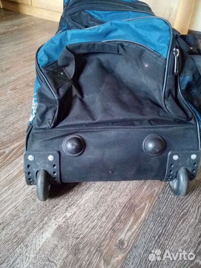 Хоккейная сумка бауэр на колесах