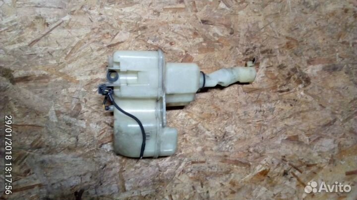 Вольво S60 бачок омывателя XC70 9178881