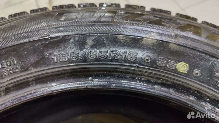 Bridgestone Blizzak Ice 185/65 R15