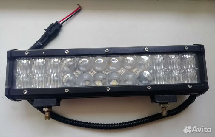 Светодиодная балка 270 мм. Двухрядная. С крышкой