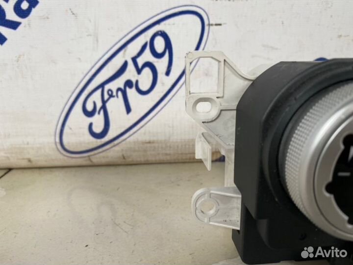 Блок управления климат-контролем Mazda Cx-7 ER 2.3