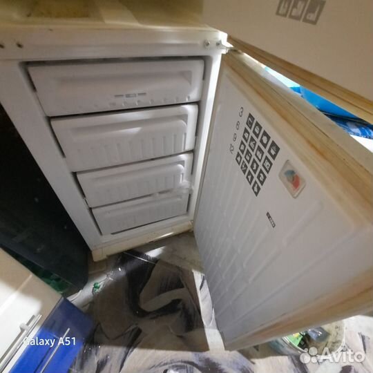 Холодильник на запчасти