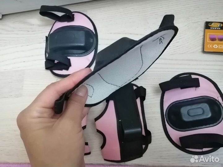 Комплект защиты для роликов и велосипеда новый