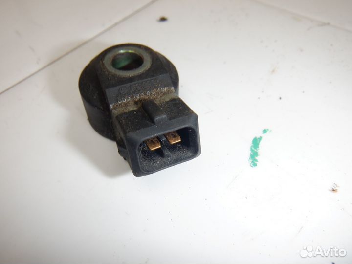 Датчик детонации Mercedes W220 S Class