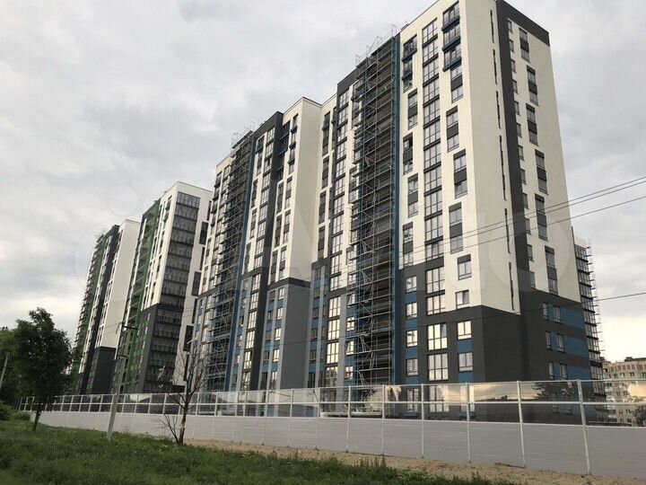 2-к. квартира, 61,2 м², 12/17 эт.