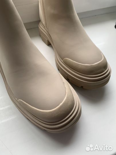 Ботинки челси женские