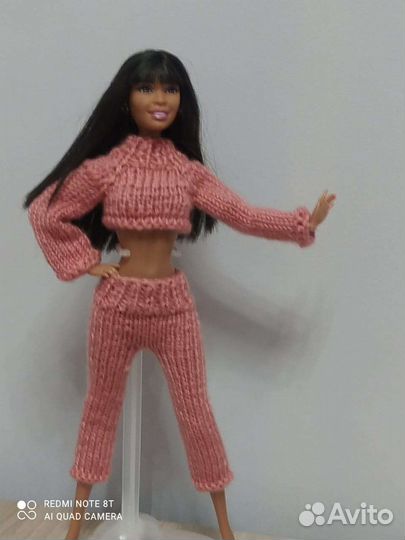Комплект одежды для куклы Барби
