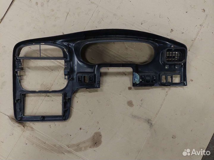 Накладка декоративная на панель kia sportage 1