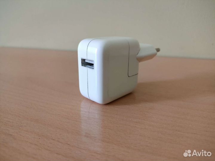 Apple USB Power Adapter 12W