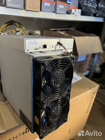 Asic майнер Bitmain Antminer S21 188 TH/s