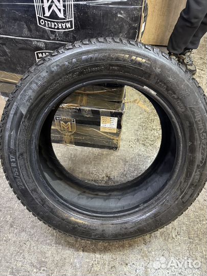 Michelin Alpin 5 225/55 R17 98W