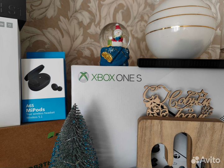 Xbox One s 1tb с играми